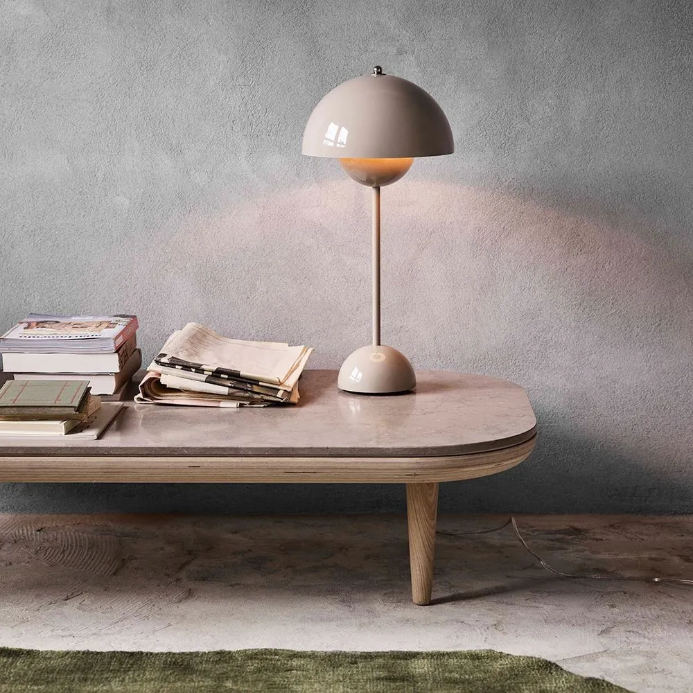&Tradition Fly Lounge Table
