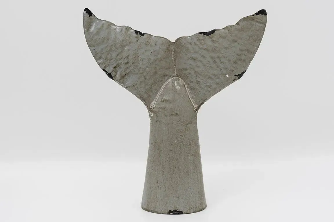 Cola de ballena decorativa de metal - D1991