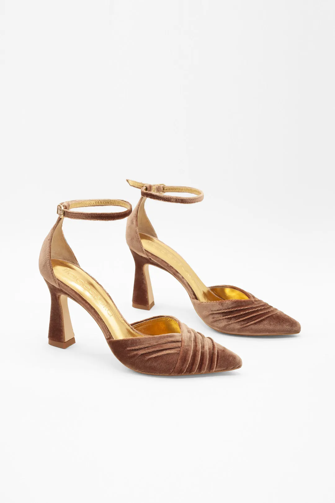 TILDA 9 GARNET