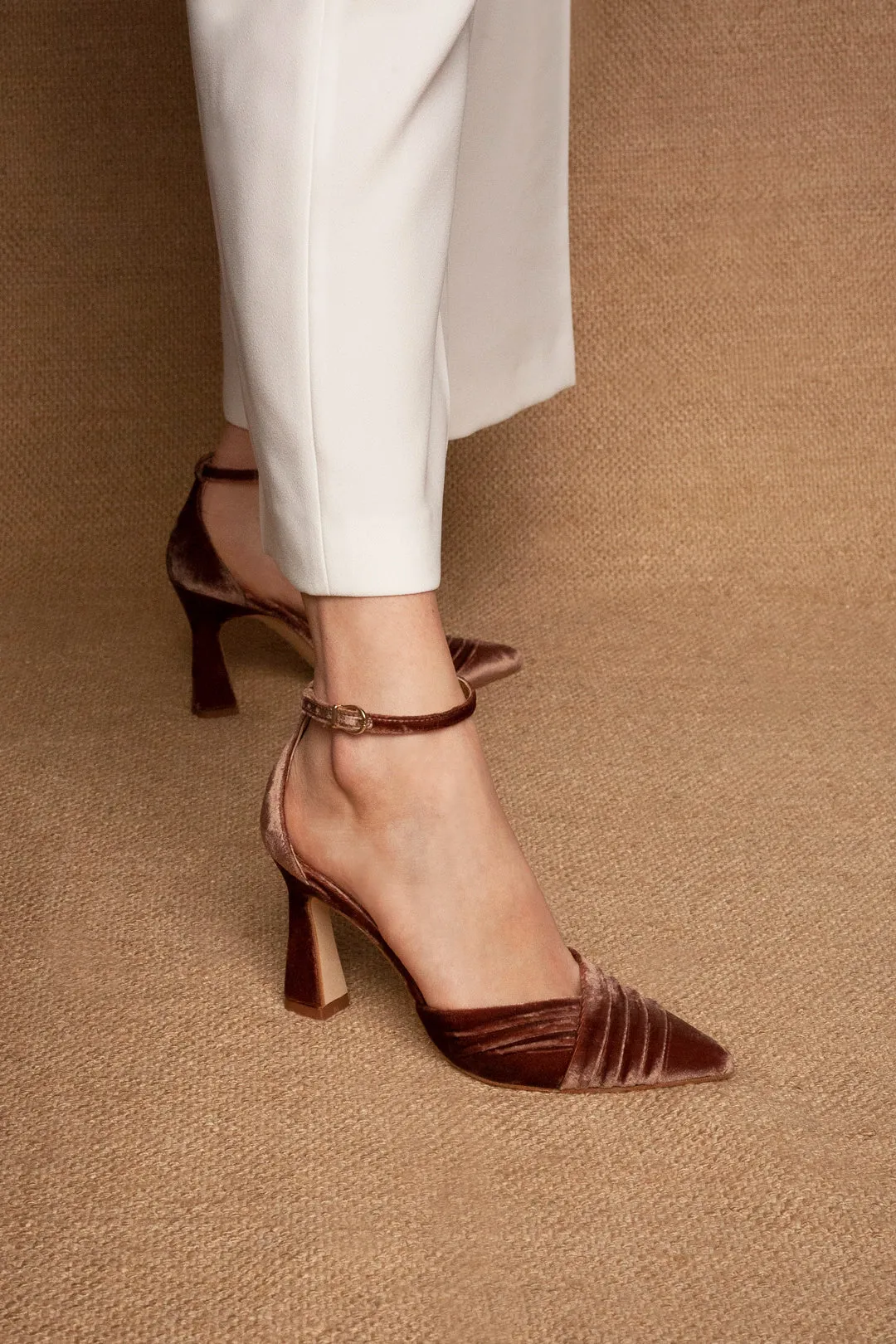 TILDA 9 GARNET